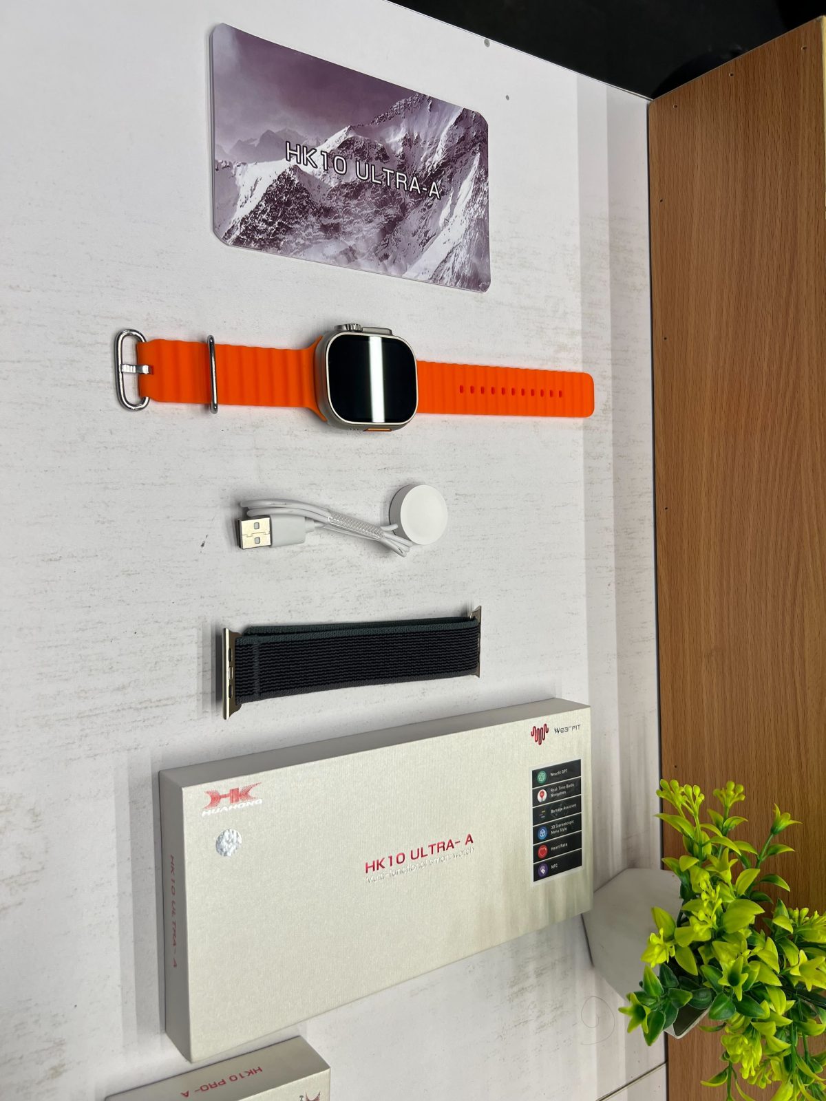 5b7772d7-67a5-445b-8aea-393872a960d3.jpg • SMART WATCH HK 10 ULTRA - A - الصورة 2