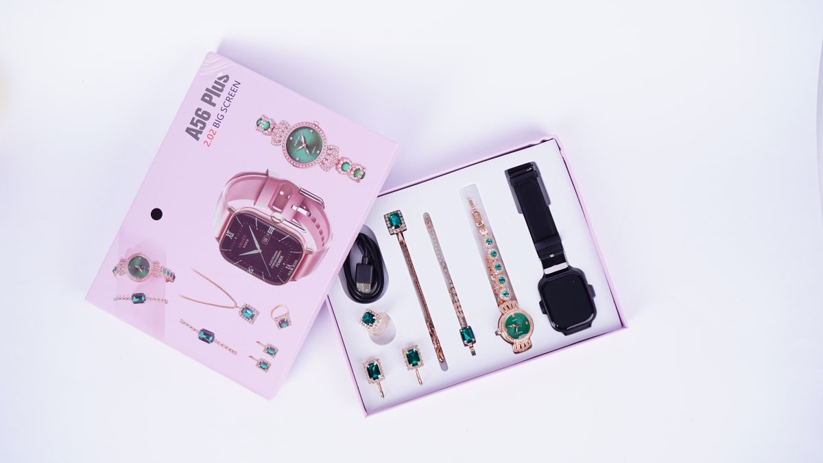e801c4ec-ea85-432f-93f7-015e817abbf6.jpg • Smart Watch A56 Plus - الصورة 1
